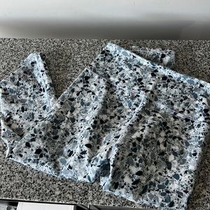 LIKE NEW // Balance Collection cropped leggings - size Large